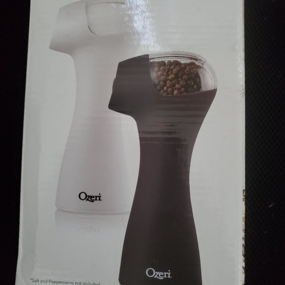 GRAVITY PRO SALT AND PEPPER GRINDERS
